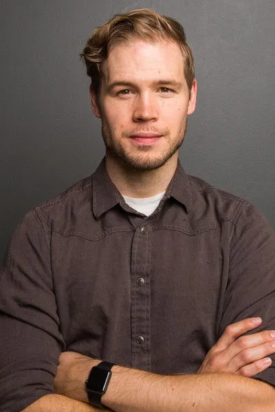 Dave Vance ha trabajado con James Perry en 1 ocasiones