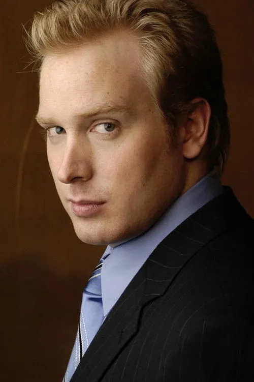 Crystal Cartwright ha trabajado con James Piper en 1 ocasiones