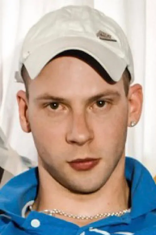 Kyle O'Shea ha trabajado con James Pringle en 3 ocasiones