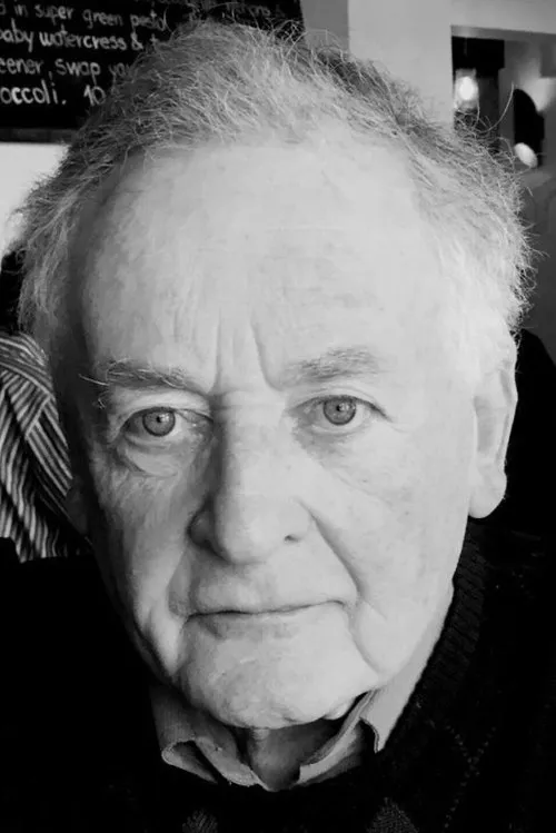 Geoffrey O'Connell ha trabajado con James Taylor en 1 ocasiones