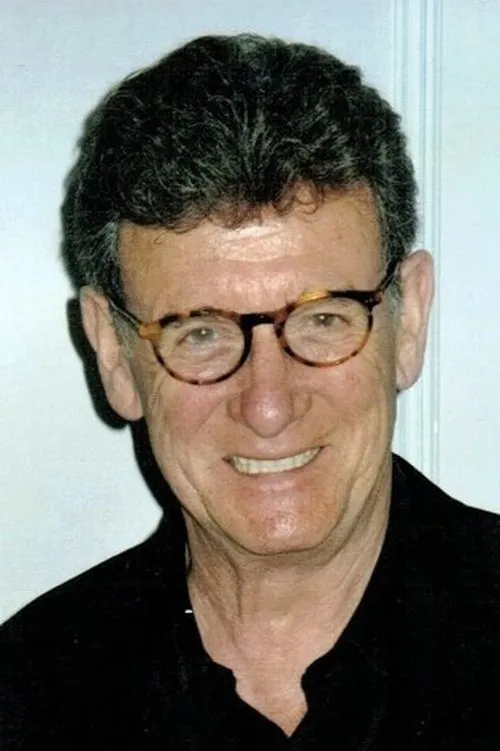 James Warwick interpretando a Michael Gaffikin