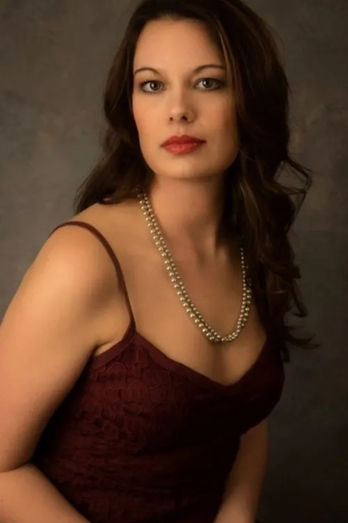 Jacob Givens ha trabajado con Jamie Houk en 1 ocasiones