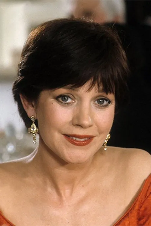 Jan Francis interpretando a Mina Van Helsing