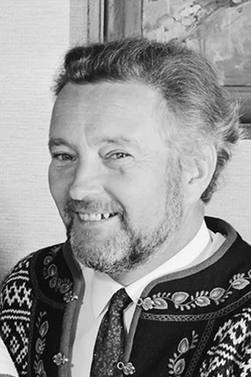 Hallvard Flatland ha trabajado con Jan Pande-Rolfsen en 1 ocasiones