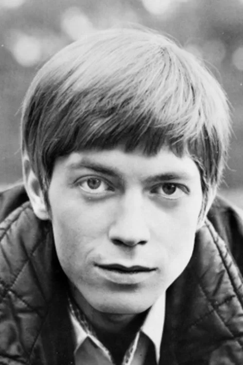 Jan Spitzer interpretando a Jörg