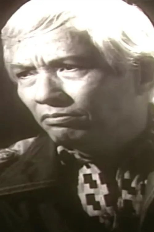 Nguy?n Chánh Tín ha trabajado con Jan Vô Danh en 7 ocasiones