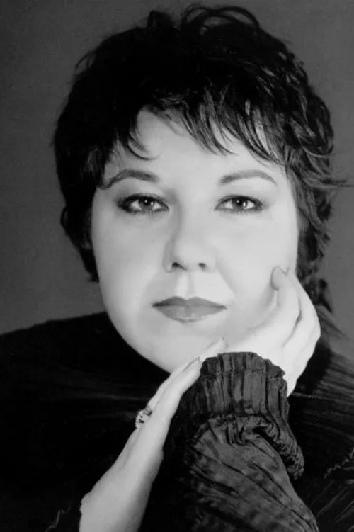 Jane Eaglen interpretando a Soprano