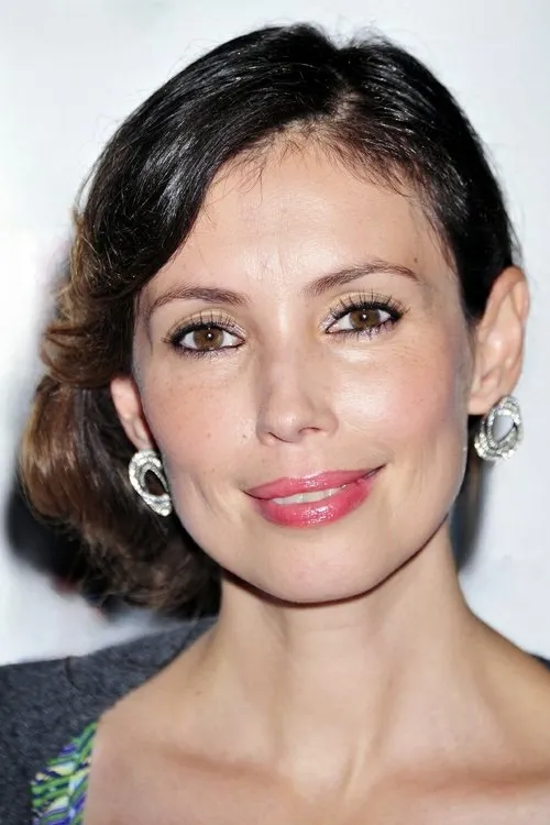 Jane March interpretando a No. 2: Olive