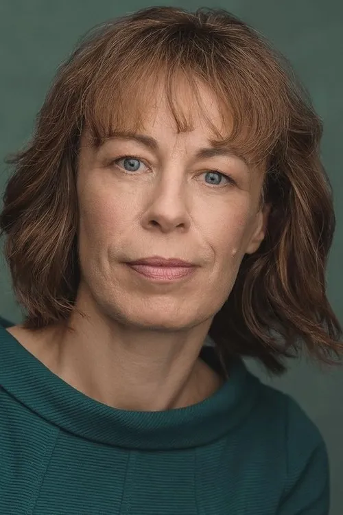 Jane Paul-Gets interpretando a Marie