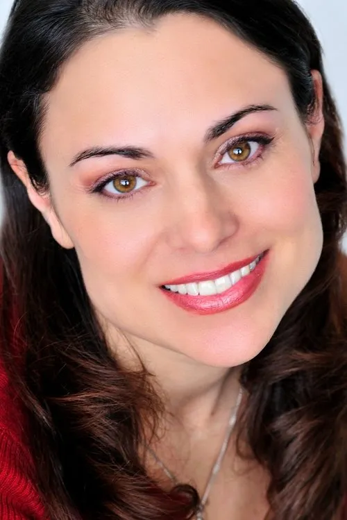 Jane Spence interpretando a Cassandra