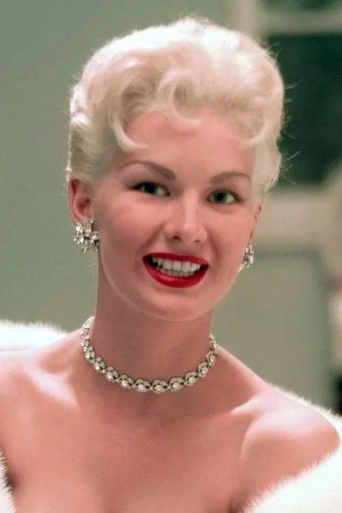 Joyce Nizzari ha trabajado con Janet Pilgrim en 1 ocasiones