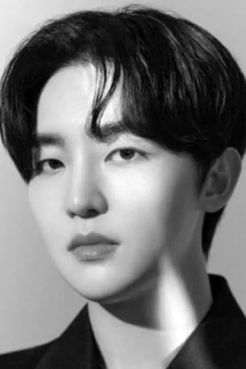 Jang You-sung — personaje: Dennis Lee