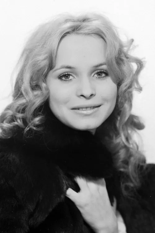 Janina Sokołowska interpretando a siostra Ali