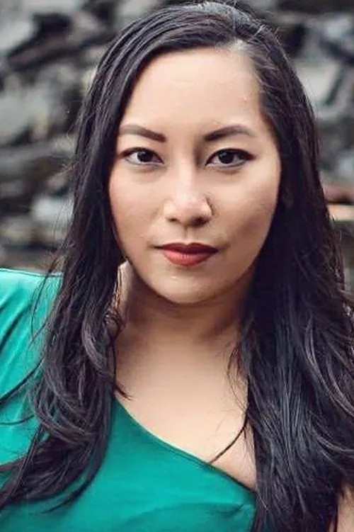 Mike Edward ha trabajado con Janna Cachola en 1 ocasiones