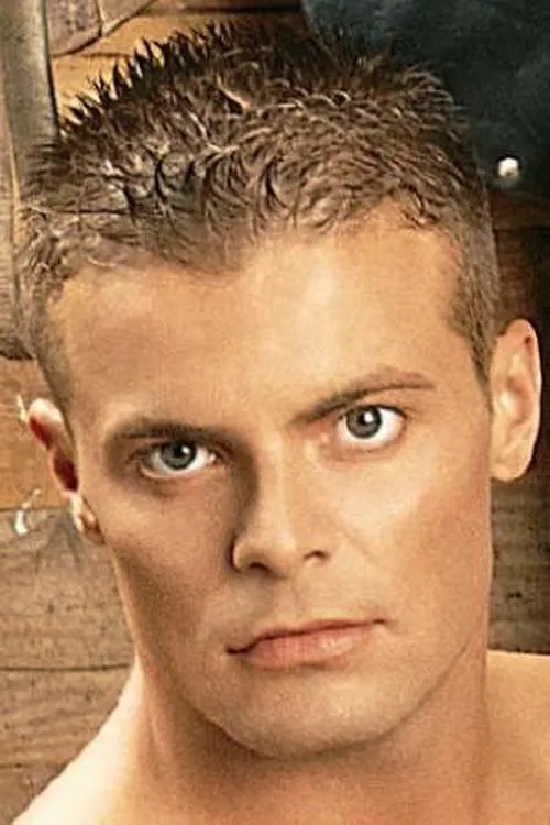 Janos Volt interpretando a