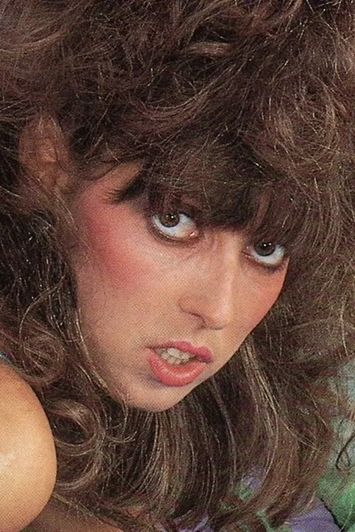 Jasmin Duran interpretando a