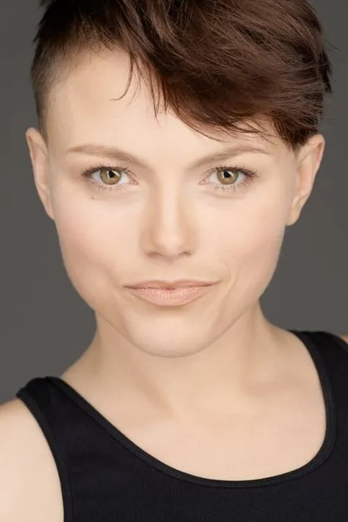 Jasmine Osborne interpretando a Annabelle