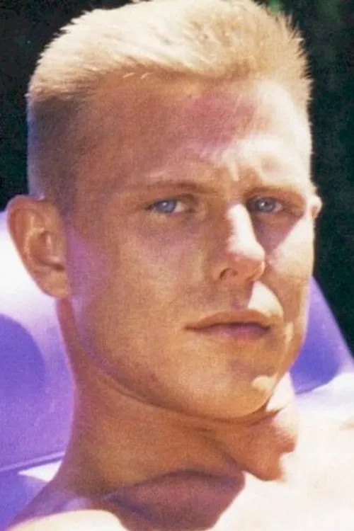 Bobby Parks ha trabajado con Jason Daugherty en 1 ocasiones