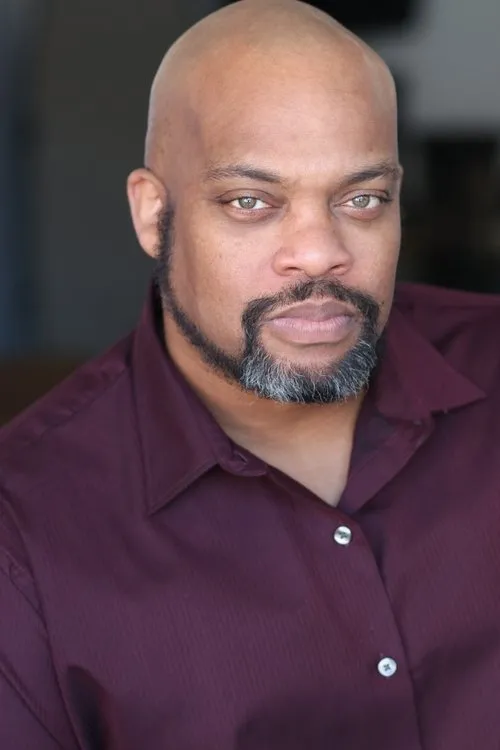 Jason Earl James Bazmore interpretando a Forrest Norwood