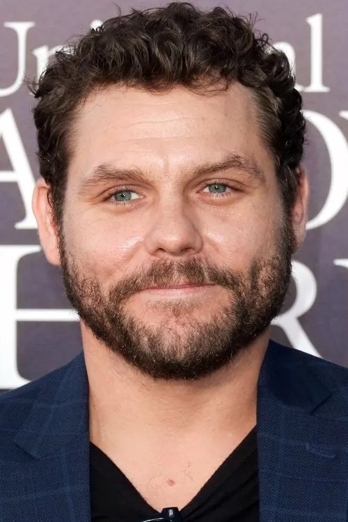 Robert Clohessy ha trabajado con Jason James Richter en 2 ocasiones