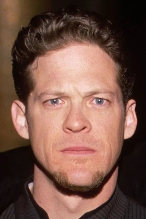 Jason Newsted interpretando a Self