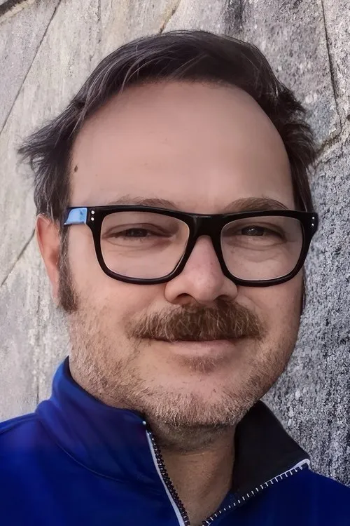 Javier Pedersoli interpretando a 