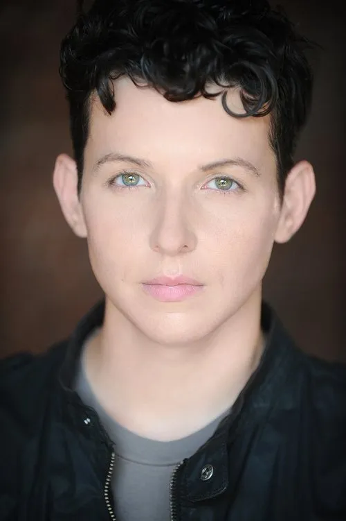 Jax Jackson interpretando a Greta