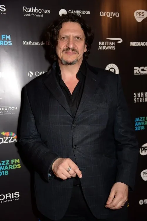 Jay Rayner — personaje: Himself - Judge