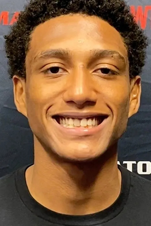 Mukhamed Berkhamov ha trabajado con Jaylon Bates en 3 ocasiones