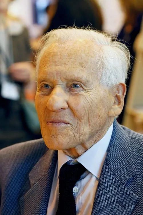 Michel Charasse ha trabajado con Jean d'Ormesson en 1 ocasiones