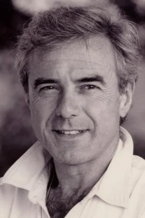 Jean Dalric interpretando a Gerard