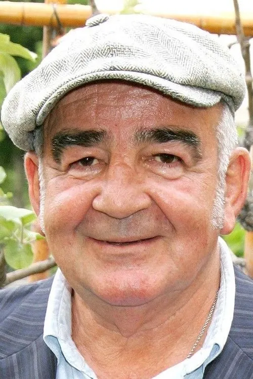 Jean-Louis Foulquier interpretando a Ernest