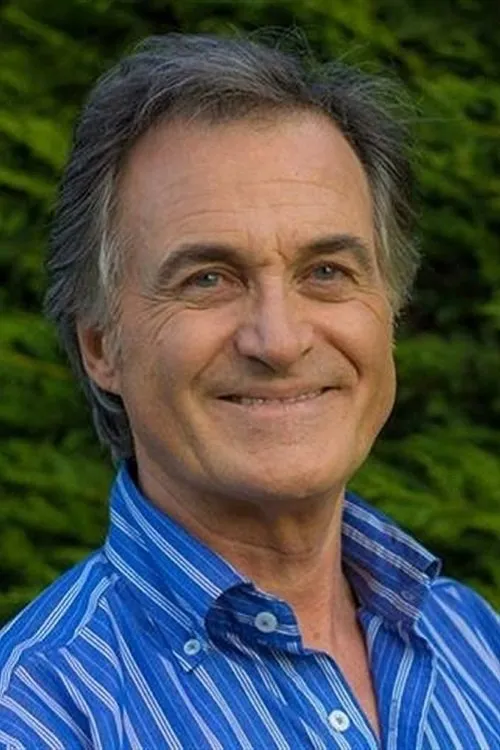 Foto de perfil del actor Jean-Marie Mistral en el reparto