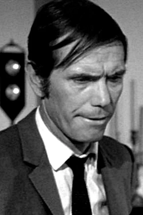 Jean Mauvais interpretando a 