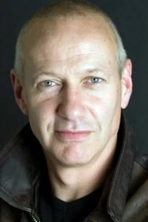 Jean-Michel Flagothier interpretando a Le Sous-officier dortoir