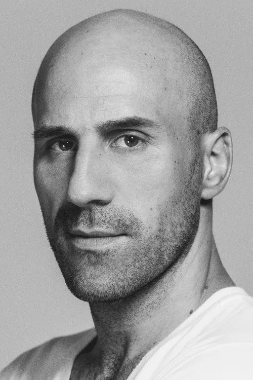 Yves Allaire ha trabajado con Jean-Moïse Martin en 1 ocasiones