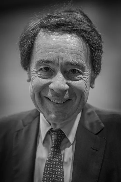 Sébastien Studer ha trabajado con Jean-Noël Jeanneney en 1 ocasiones