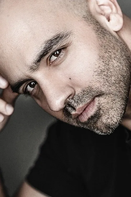 Matthew Pearson ha trabajado con Jean Paul San Pedro en 1 ocasiones