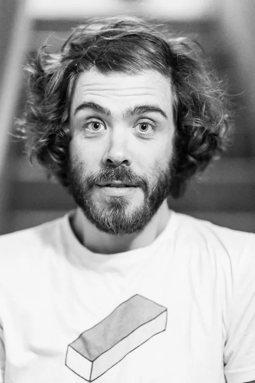 Nathan Icard ha trabajado con Jean-Pierre de Tinguy en 1 ocasiones