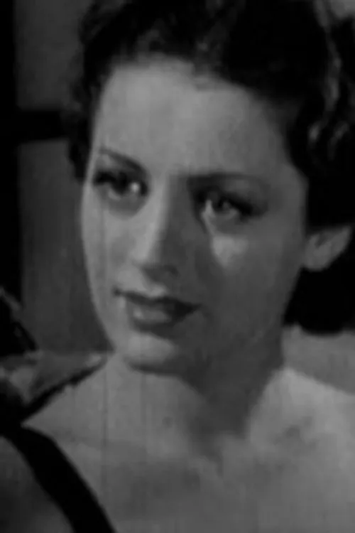 Jeanne Martel interpretando a Pat Meredith