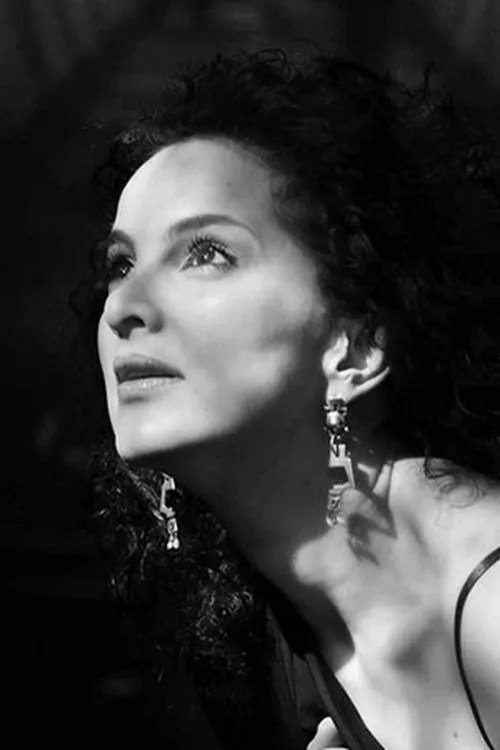 ?a?t? ???sta?t???? ha trabajado con Jeannie Papadopoulou en 2 ocasiones