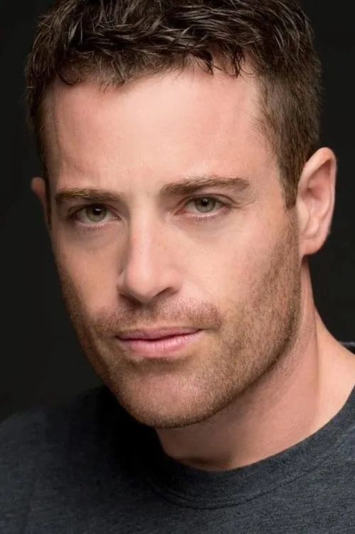 Dezmond Gilla ha trabajado con Jeff Juett en 1 ocasiones