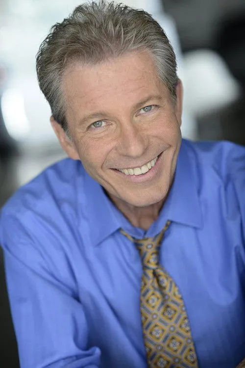 Jeff Kaye interpretando a Narrator