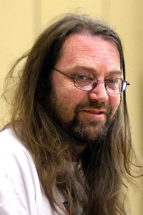 Jeff Minter interpretando a Himself