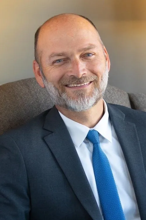 Jeff Walper — personaje: Speaker