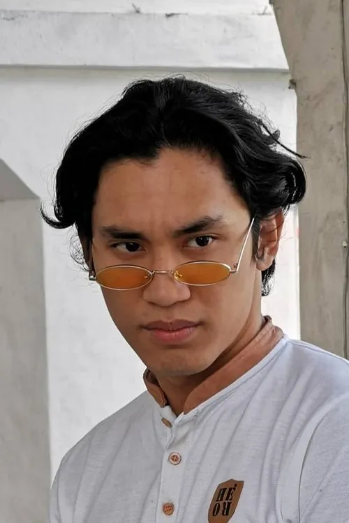 Jeremy Mayores ha trabajado con Jel Tarun en 1 ocasiones