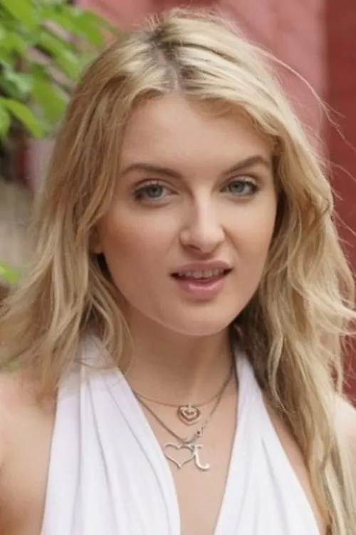 Jemma Valentine interpretando a