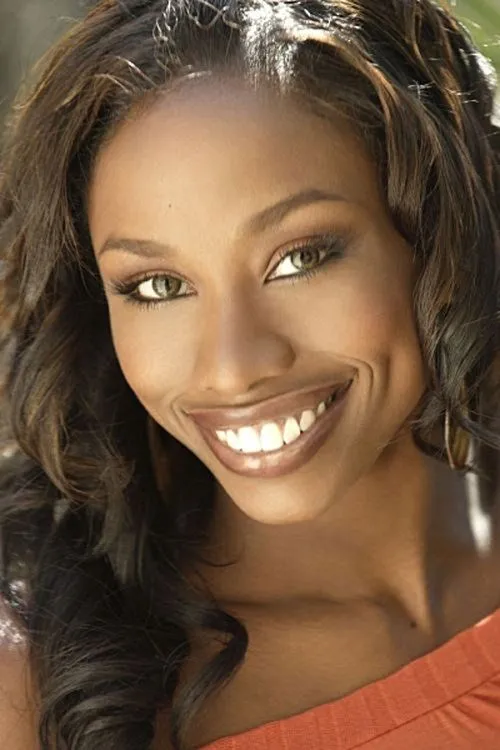 Jennifer D. Johnson interpretando a Erica