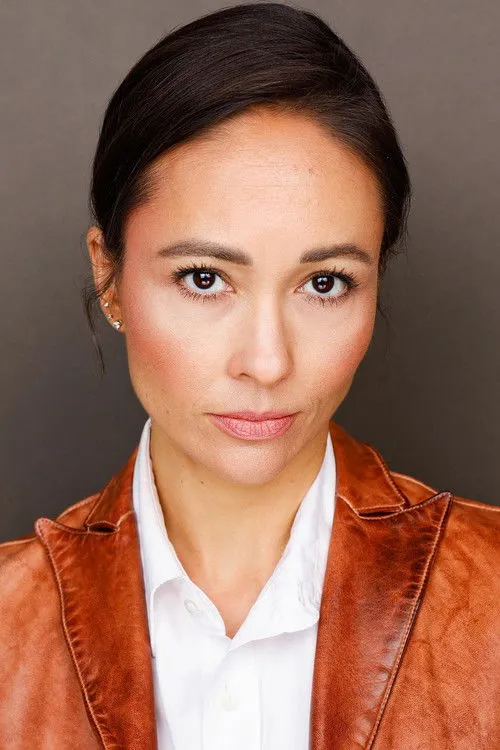 Khris Kaneff ha trabajado con Jennifer Field en 1 ocasiones