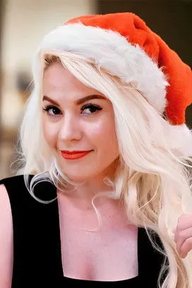 Ratu Vienny Fitrilya ha trabajado con Jennifer Lepas en 1 ocasiones